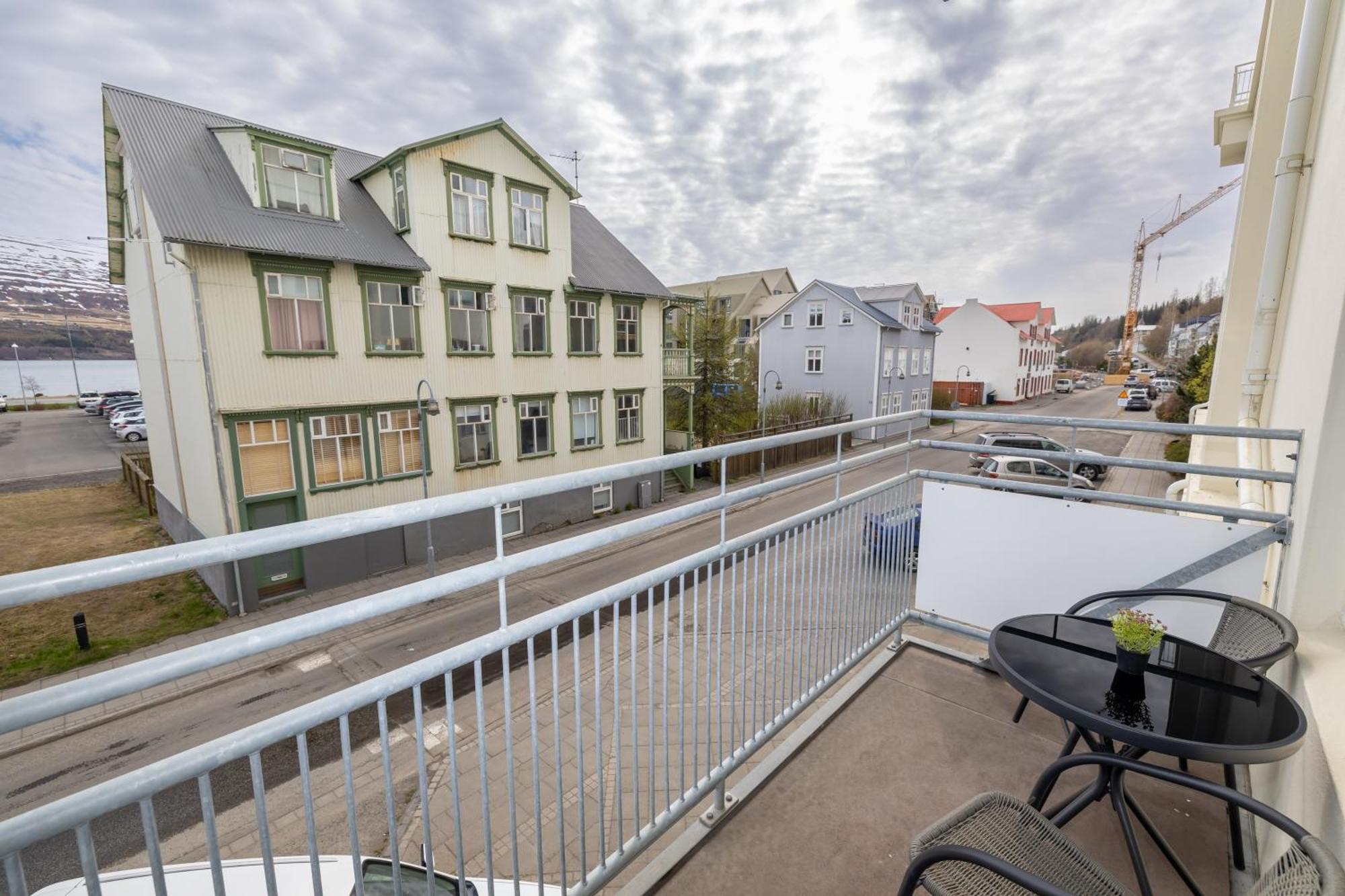 Charming Deluxe Apartment Akureyri Rom bilde